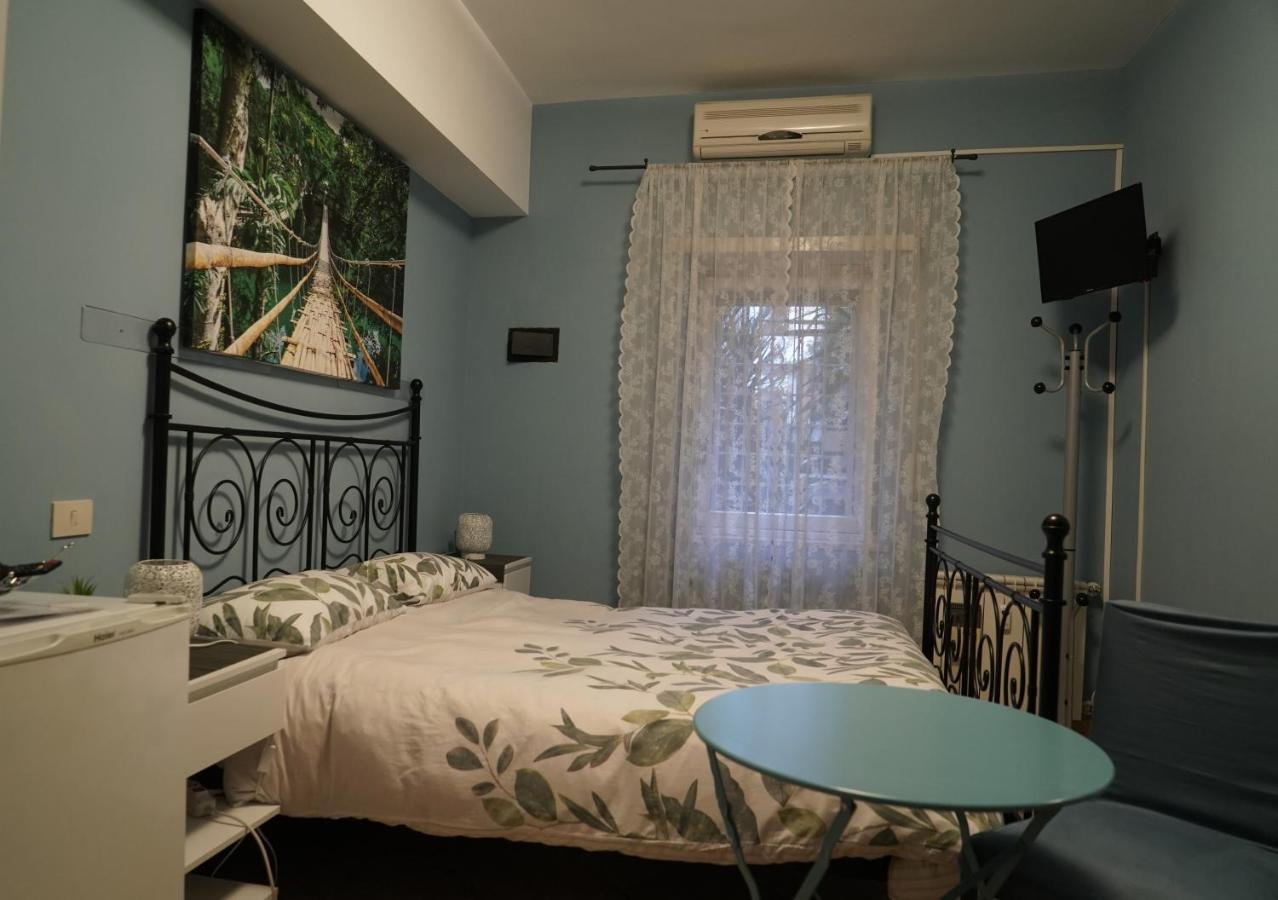 Le Quattro Meraviglie โรม ภายนอก รูปภาพ