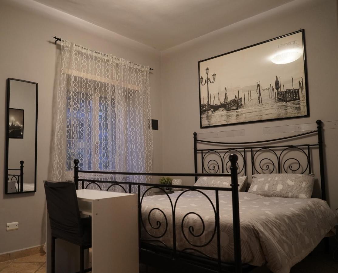 Le Quattro Meraviglie โรม ภายนอก รูปภาพ