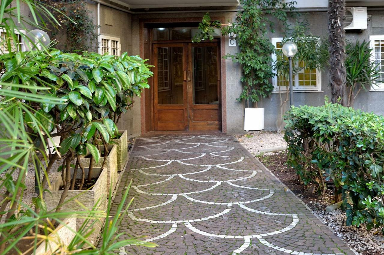 Le Quattro Meraviglie โรม ภายนอก รูปภาพ